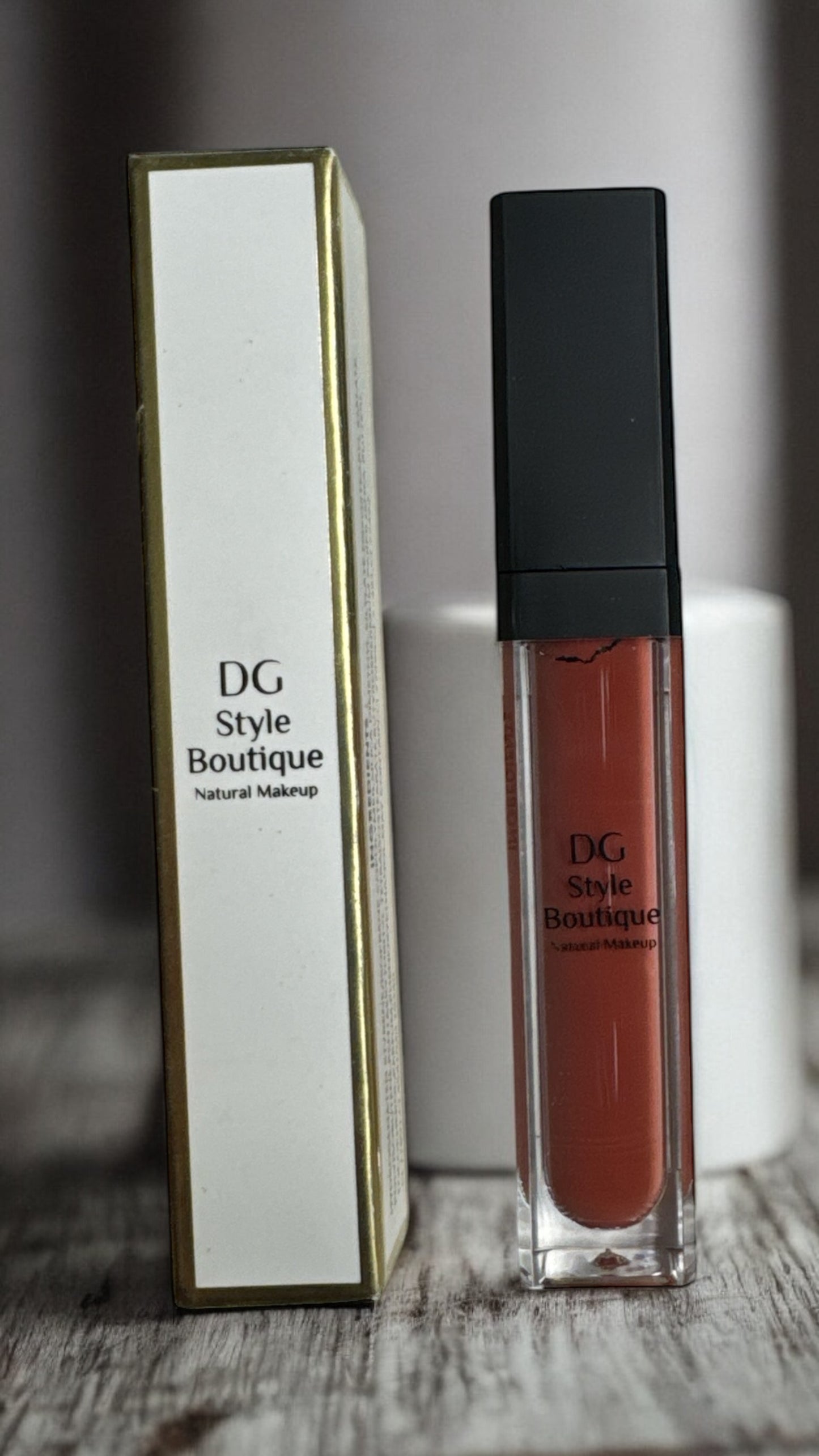 Anida Matte Lipstick