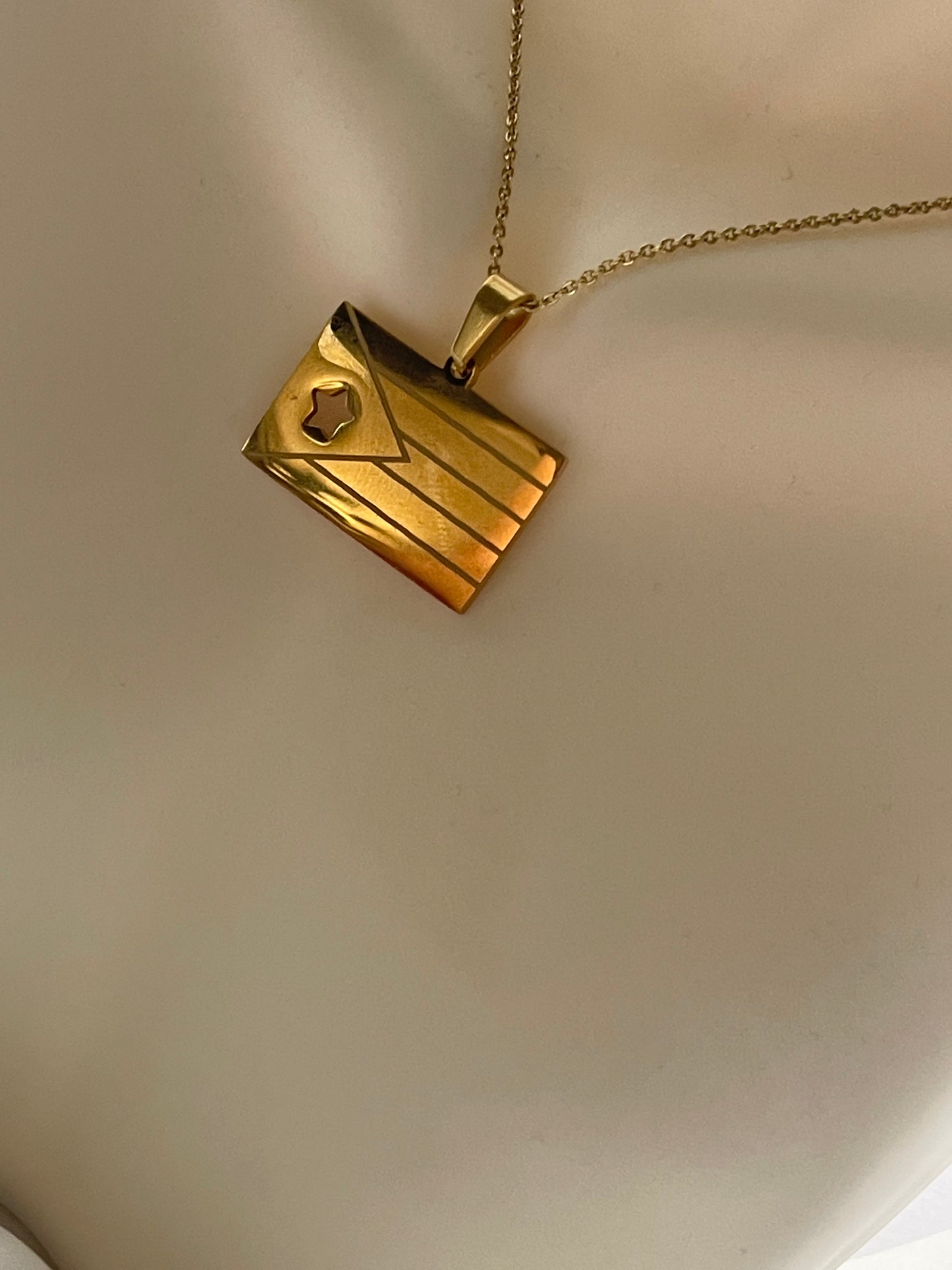 Gold Flag Puerto Rico Neckless