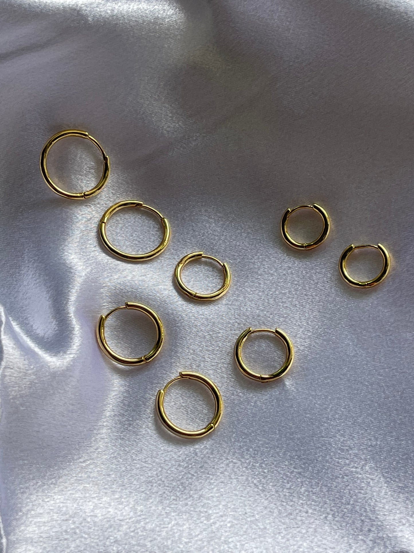4 set millennials earrings Gold