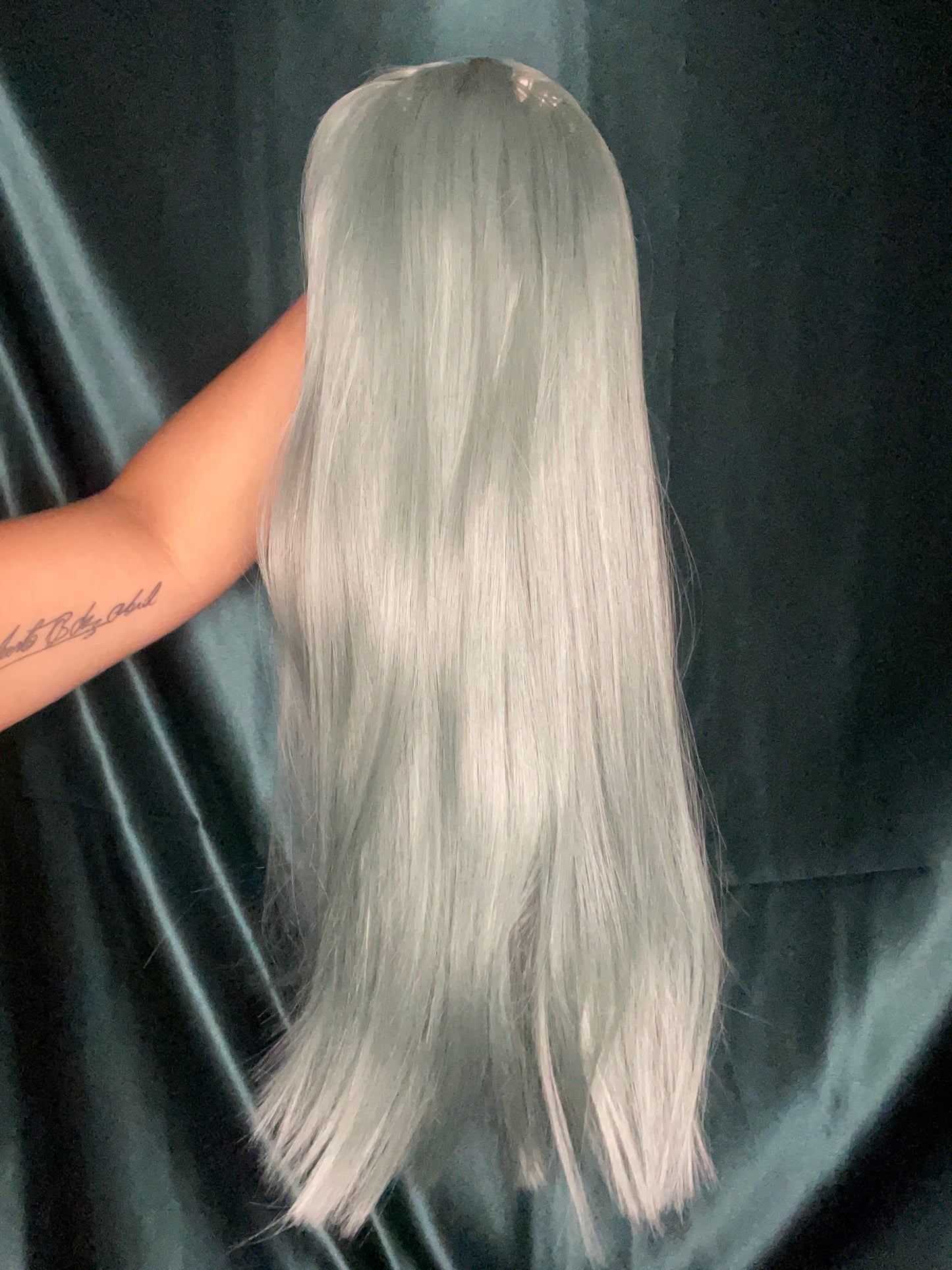 Wig Shy Turquoise